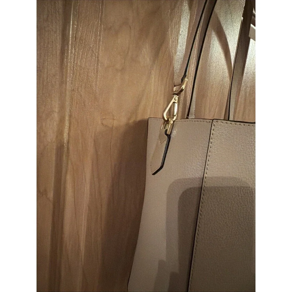 MICHAEL KORS  Pre-Owned Large 3-in-1 Tote Bag. Nude Color.  Excellent Condition!